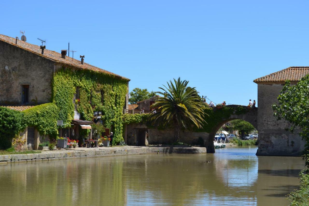 L'Instant Canal Capestang Bagian luar foto